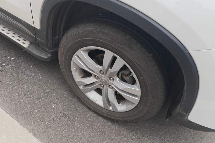 Used Changan CS75 2016 1.5T Manual FENGSHANG Model
