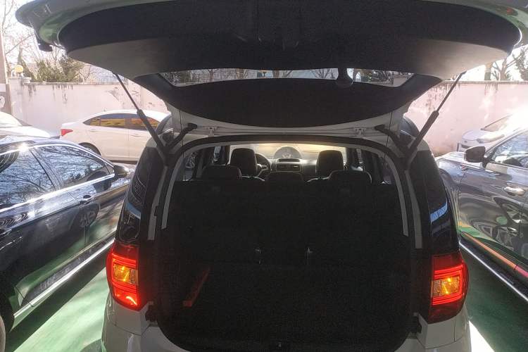 Used Skoda Yeti 2017 TSI280 DSG Car Enjoy Brothers Edition