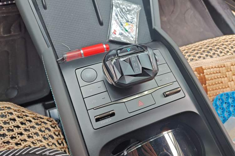 Used BYD Qin L 2025 DM-i Smart Drive 80KM Superior Model
