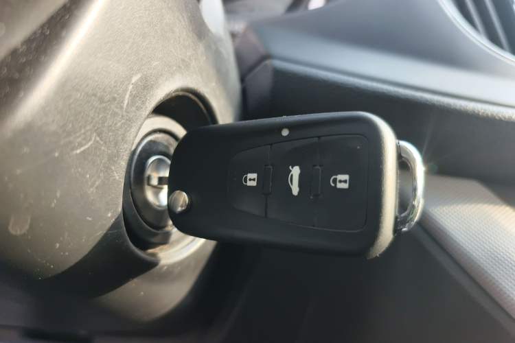 Used Roewe 360 2016 1.5L Automatic Smart Screen Version
