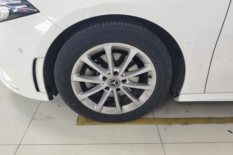 Used Mercedes-Benz A-Class 2020 Restyled A 200 L Sport Sedan Fashion Version