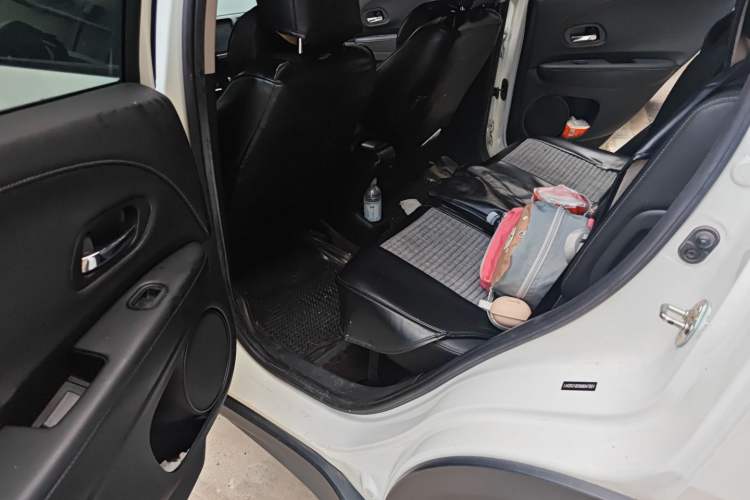 Used Honda Vezel 2020 220 TURBO CVT Luxury Edition
