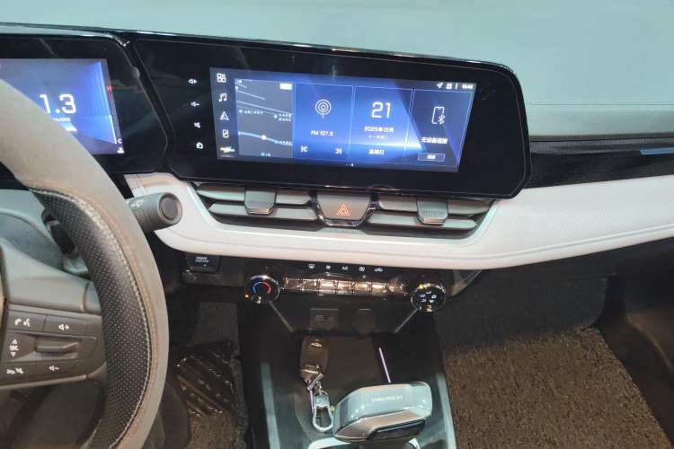 Used Chevrolet Monza 2024 1.5L Dual-Clutch Enjoyment Edition
