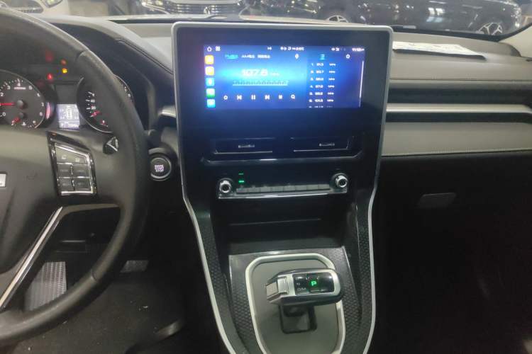 Used Haval M6 2021 PLUS 1.5T DCT Luxury Smart Connectivity Model