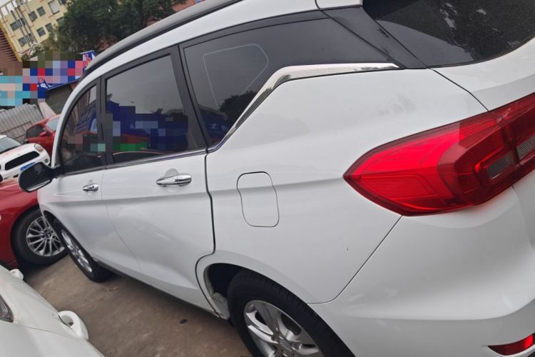 Used Haval M6 2019 1.5T DCT Two-Wheel Drive Elite Version China VI Standard