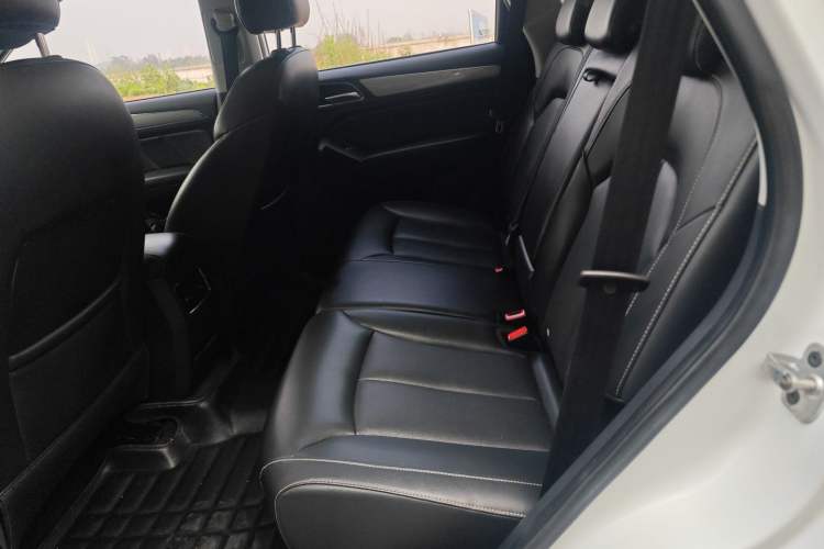 Used Roewe RX5 2016 20T Two-Wheel Drive Automatic Flagship Edition
