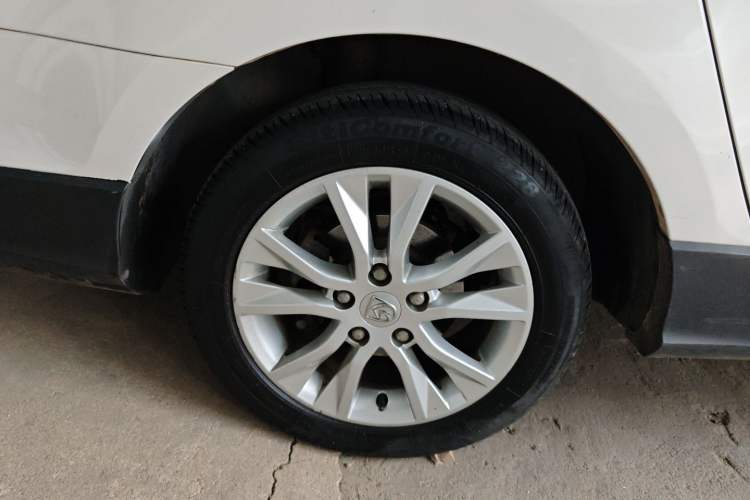 Used Baojun 730 2016 1.5L Manual Comfort Version 7 Seats China V Emission Standard
