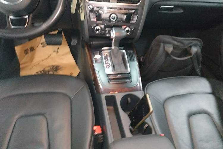 Used Audi A4L 2015 35 TFSI Automatic Comfort Model
