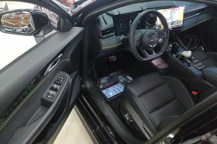 Used Lynk & Co 03 2023 2.0TD DCT JingPro
