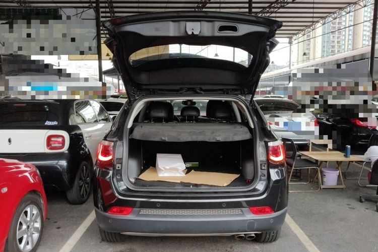 Used  Compass 2020 220T Automatic Elite Edition
