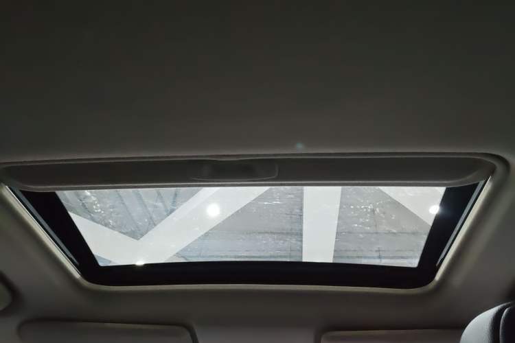 Used Mitsubishi Outlander 2014 2.4L 4x4 Deluxe Value Edition 5 Seats