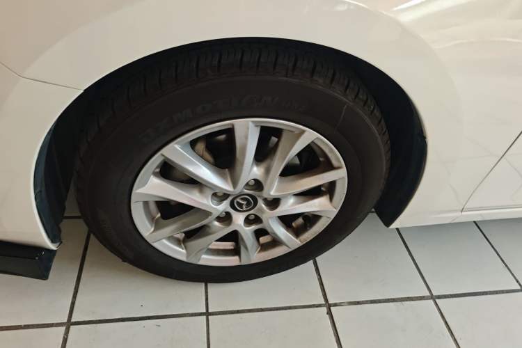 Used Mazda Mazda 3 Axela 2016 Sedan 1.5L Automatic Comfort Model