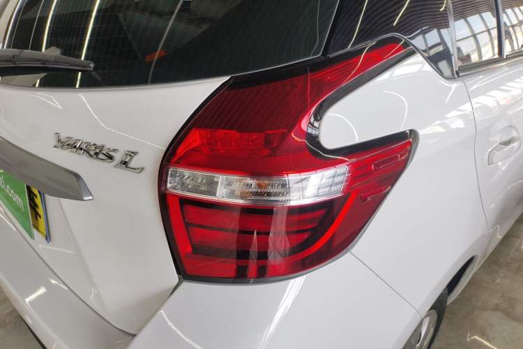 Used Toyota YARiS L 2016 Revised 1.5E CVT Charming Edition
