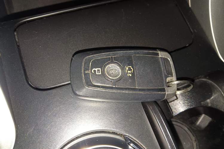 Used Ford Mondeo 2017 Facelifted EcoBoost 180 Fashion Edition
