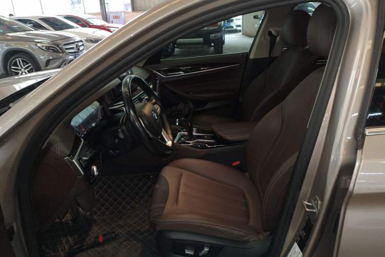 Used BMW 5 Series 2020 525Li Luxury Package