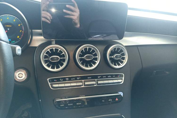 Used Mercedes-Benz C-Class 2019 Restyled C 260 L Sport Edition
