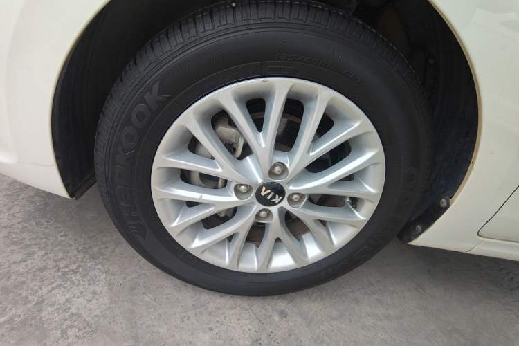 Used Kia K2 2017 Sedan 1.4L Manual Transmission 15th Anniversary Special Edition GLS