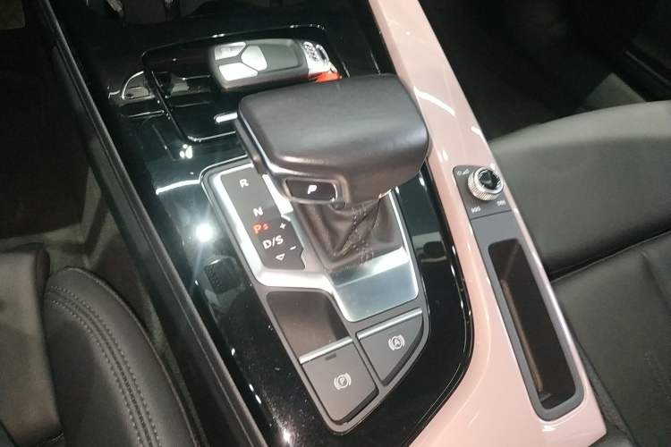 Used Audi A5 2023 Sportback 40 TFSI Fashionable and Dynamic Model
