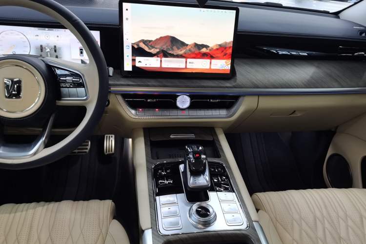 Used Tank 500 New Energy 2023 Hi4-T