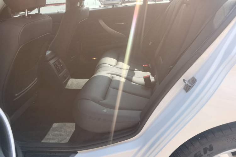 Used BMW 3 Series 2016 320Li Fashion Model
