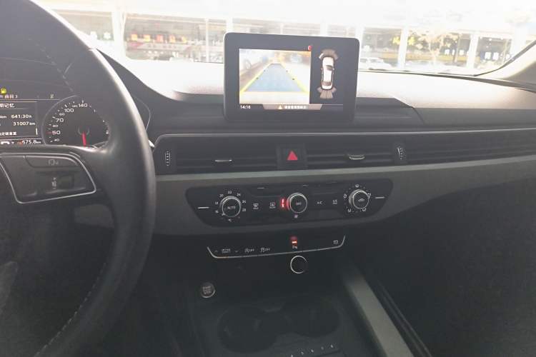 Used Audi A4L 2019 40 TFSI Ambition China VI