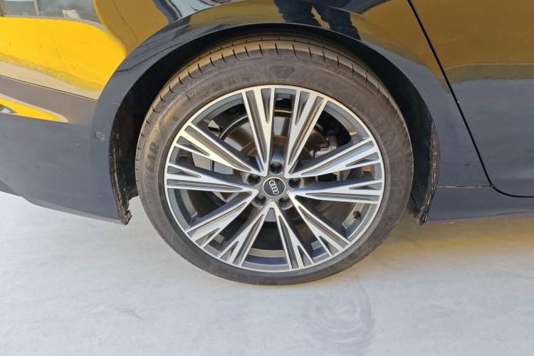 Used Audi A6L 2023 Revised 45 TFSI Prestige Dynamic Edition
