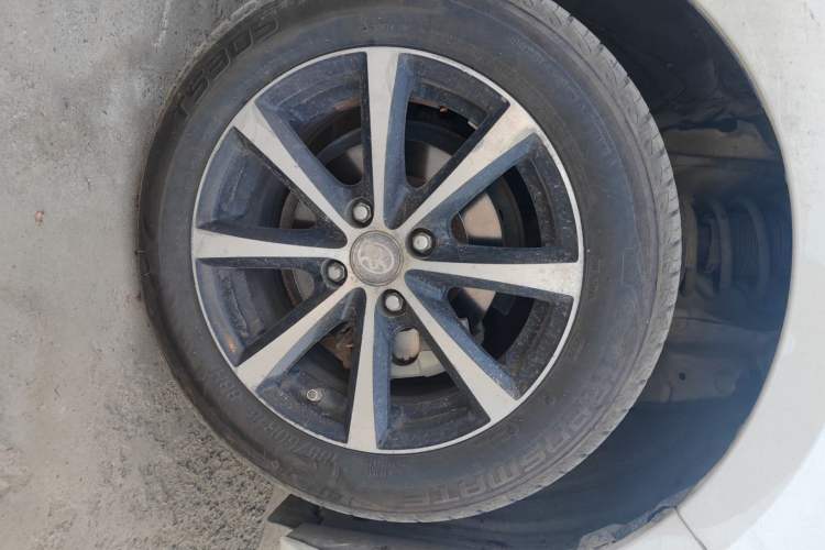 Used Toyota YARiS L 2017 1.5E CVT Enhanced Performance Edition