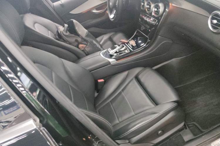 Used Mercedes-Benz GLC 2017 GLC 200 4MATIC
