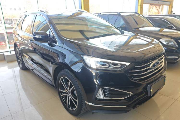 Used Ford Edge 2020 EcoBoost 245 Two-Wheel Drive Titanium 7-Seater
