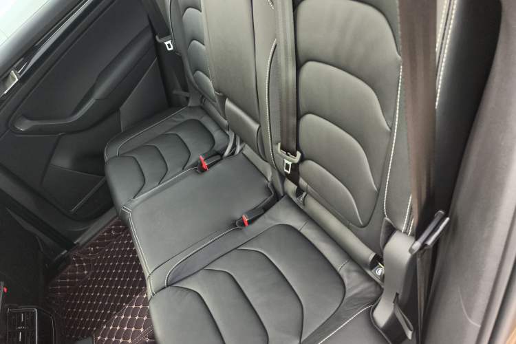 Used Skoda Kodiaq 2018 Facelifted TSI330 5-Seater Two-Wheel-Drive Luxury Enjoyment Edition
