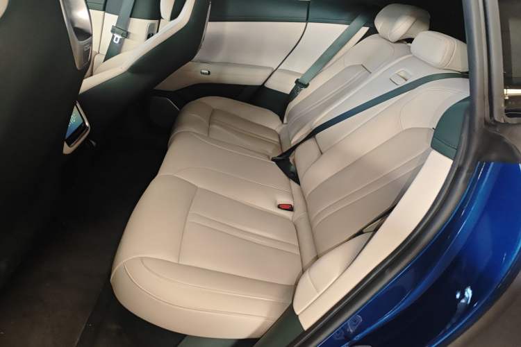 Used  YU7 2025 Ultra-Long Range Rear-Wheel Drive Version