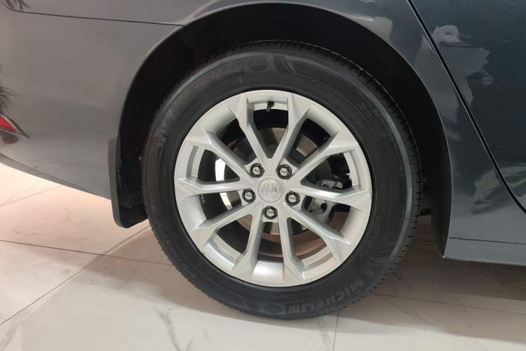 Used Buick LaCrosse 2022 552T Luxury Version
