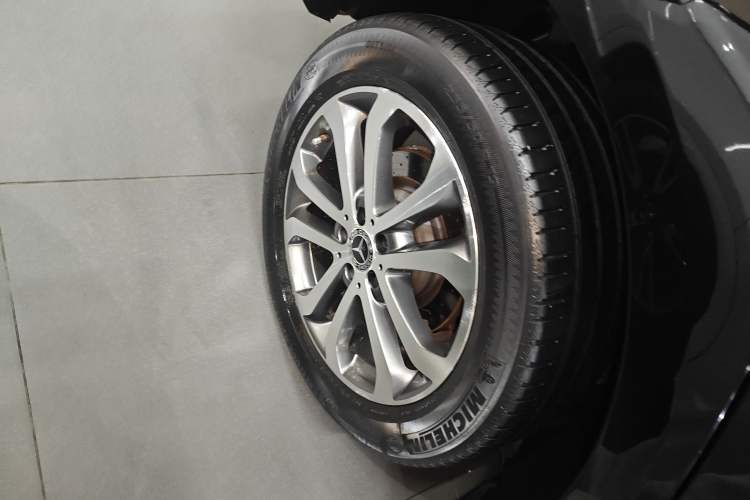 Used Mercedes-Benz GLE 2017 GLE 320 4MATIC Dynamic Model