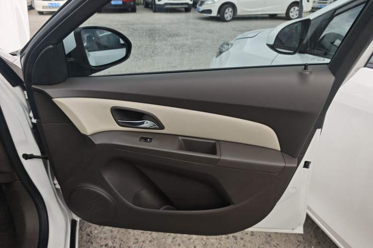 Used Chevrolet Cruze 2015 1.5L Classic SE AT