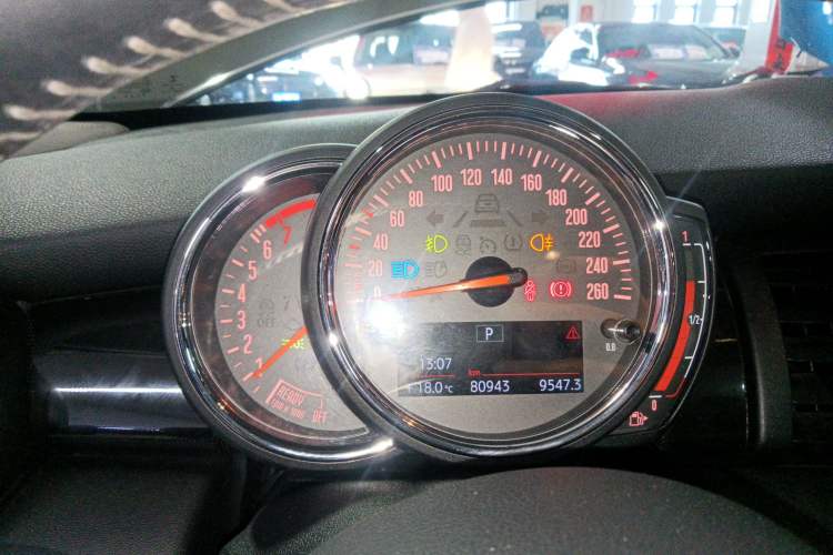 Used  MINI 2020 1.5T COOPER Artist Five-Door Edition
