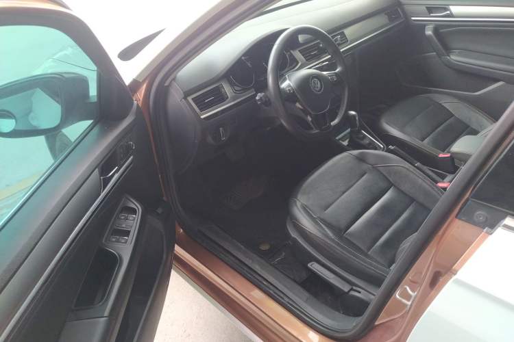 Used Volkswagen Bora 2018 1.5L Automatic Comfort Model
