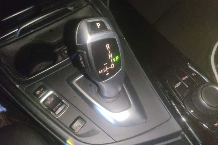 Used BMW 3 Series 2017 318i Fashion Model
