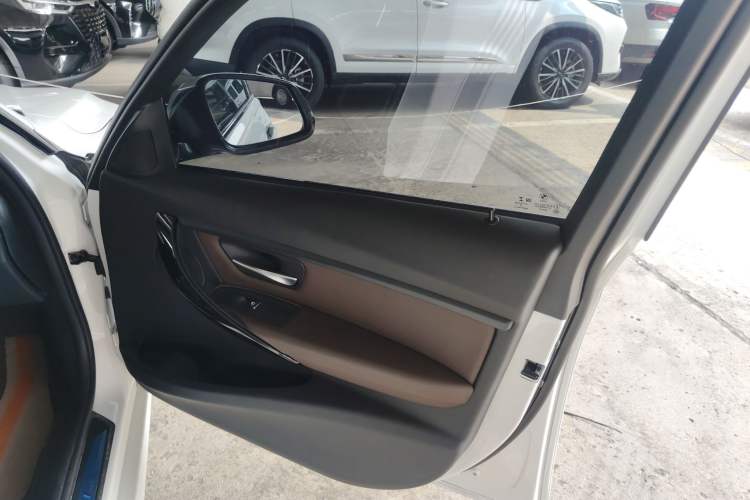 Used BMW 3 Series 2019 320Li M Sport Package
