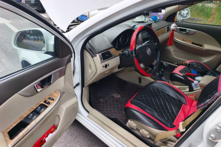 Used Buick Excelle 2015 1.5L Manual Classic Trim