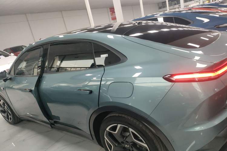 Used ONVO L60 2024 60 kWh Rear-Drive Version
