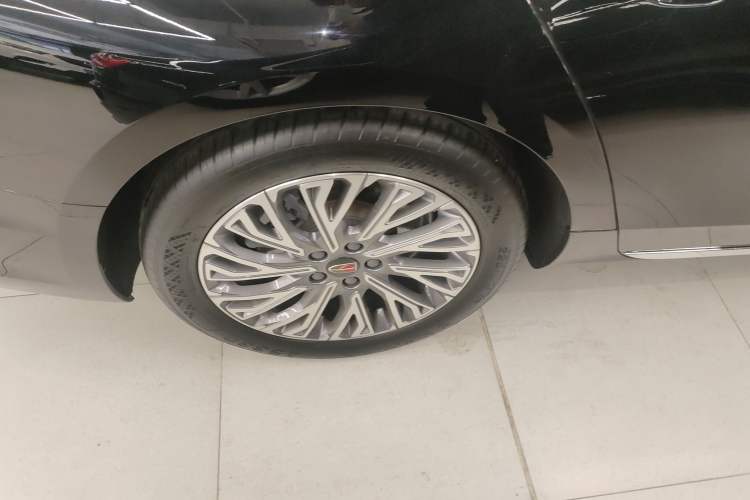 Used Hongqi H5 2023 2.0T Automatic Smart Connect Flagship Edition
