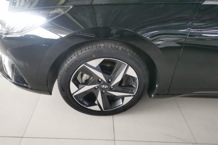 Used Hyundai Elantra 2021 240TGDi DCT LUX Prestige Edition