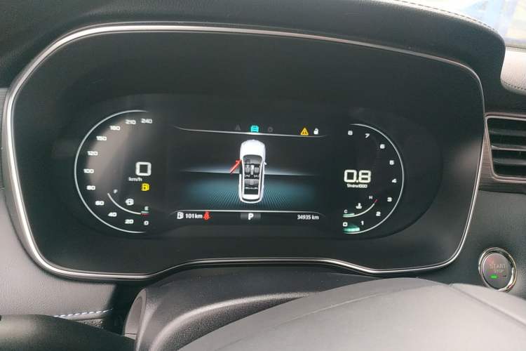 Used Roewe RX5 2023 PLUS 330TGI Automatic Trendsetting Smart Edition