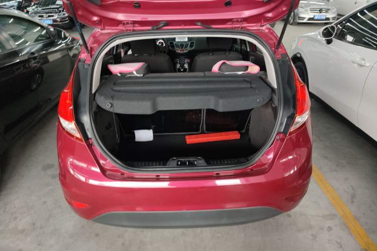 Used Ford Fiesta 2013 Hatchback 1.5L Automatic Fashion Edition