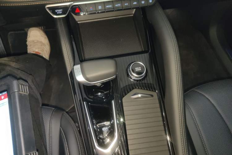 Used Geely Auto Monjaro L 2024 2.0TD DCT EVO Two-Wheel Drive Long-Range Version