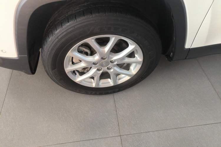 Used  Cherokee 2016 2.4L Professional Smart Version
