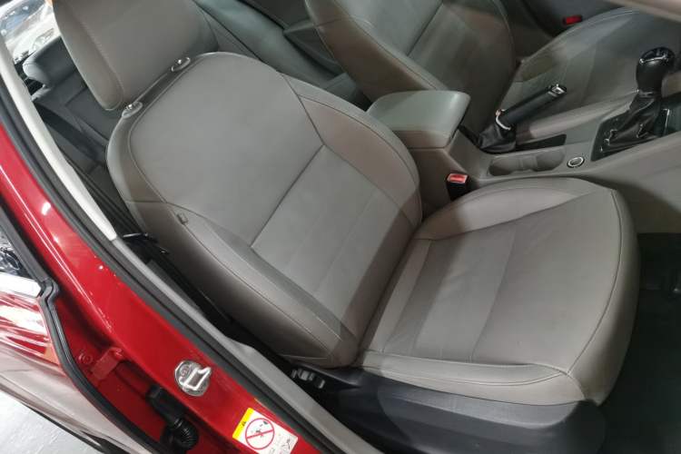 Used Skoda Octavia 2015 1.6L Automatic Yijun Edition
