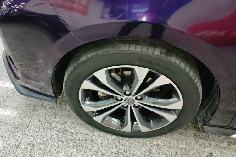 Used Toyota Granvia 2023 2.5L Hybrid Prestige PLUS Edition