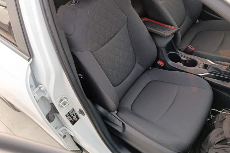 Used Toyota Corolla Cross 2024 2.0L Elite Edition
