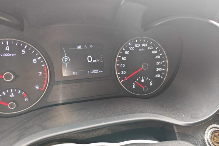 Used Kia K5 2016 1.6T Automatic LUX
